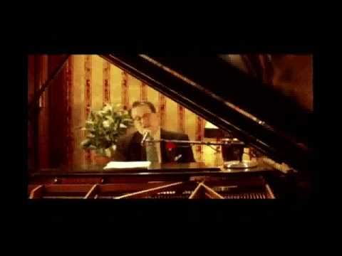 PETER MINTUN: Shall We Dance (George & Ira Gershwi...