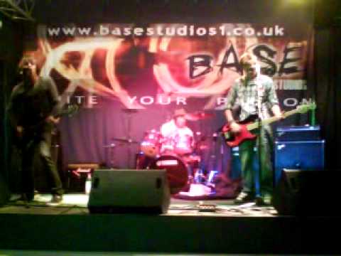 Crimson joy live @ the base studios disloyal disor...