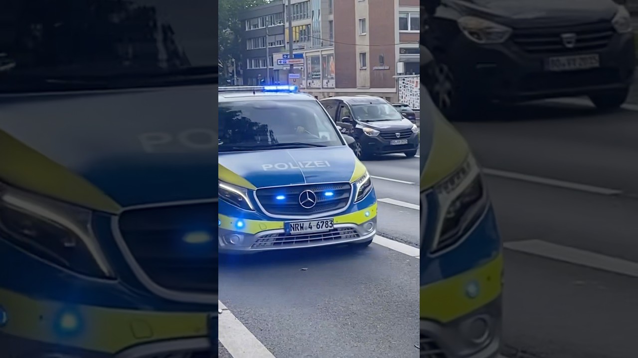 Landespolizei NRW auf Einsatzfahrt 
