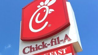 What You Should Know Before Eating At Chick-Fil-A Again