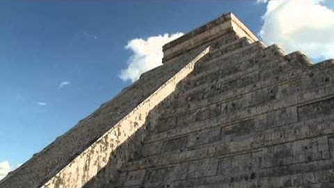 The Descent of Kukulkán