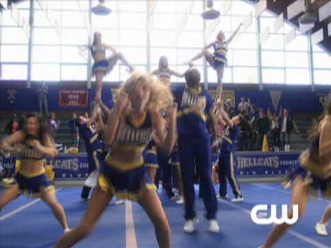 Hellcats (Aly Michalka & Ashley Tisdale) Preview C...