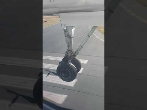 QF1420 emergency landing with a blown tyre