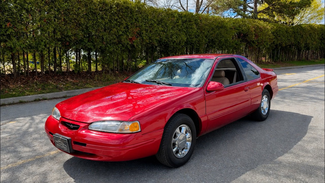 EMINEM CAR FORD THUNDERBIRD赤 EMINEM CAR FORD THUNDERBIRD赤＋2点 1962 FORD THUNDERBIRD M-CODE