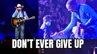 Cody Johnson Brought to Tears On Stage After Sharing Emotional Moment with Transplant Survivor
