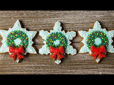 CHRISTMAS COOKIES! Snowflake Cookie Wreaths