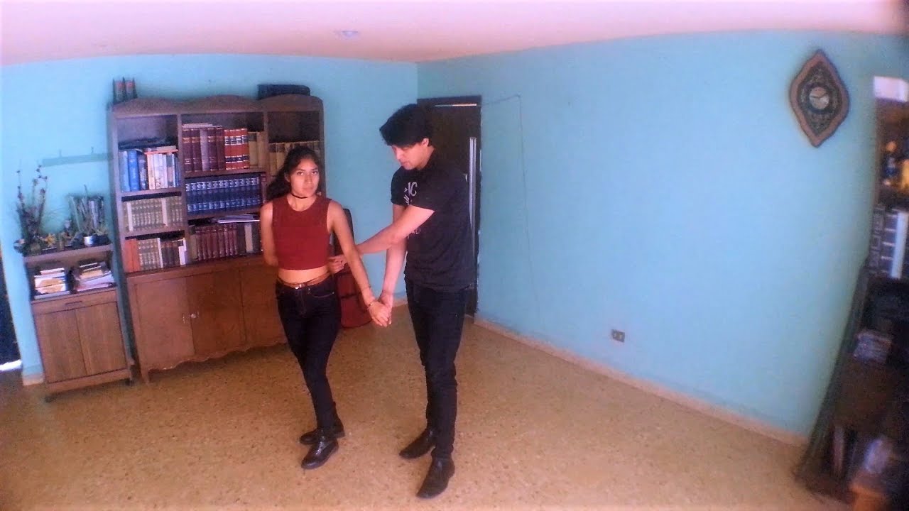 COMO BAILAR CUMBIA | Clase 18 | Vueltas con pluma