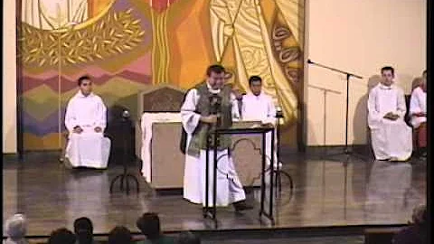 Como fazer o sinal da cruz na proclamação do Evangelho?