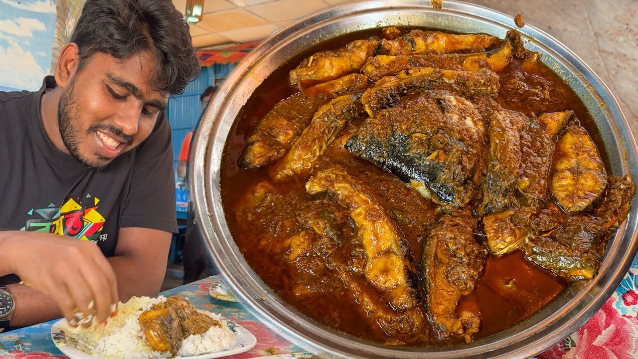 Eating Lunch(Rice & Spicy Katla Fish Gravy) With Friends at Ahar Hotel & Restaurant