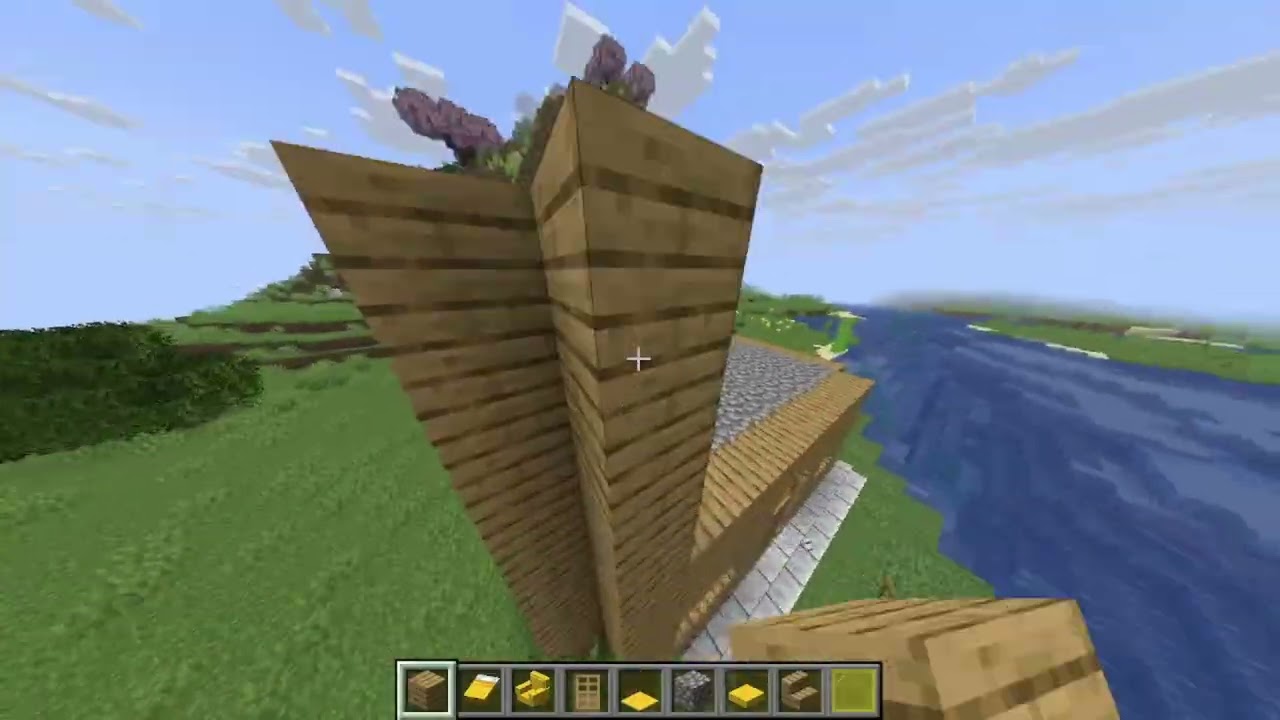 Начал строить дом в Minecraft — получилось уютно!