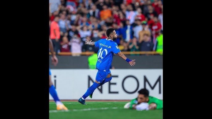 Saudi Arabia: Neymar jerseys sell out in Riyadh