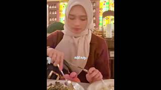 Inara Rusli Dan Virgounberbuka Bersama Bersama Anak-Anak Mereka