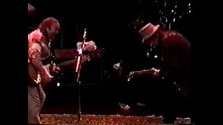 Video thumbnail of "CSNY - Woodstock"