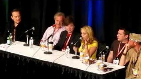 Calgary Comic Expo: Cartoon Voices: Tara Strong