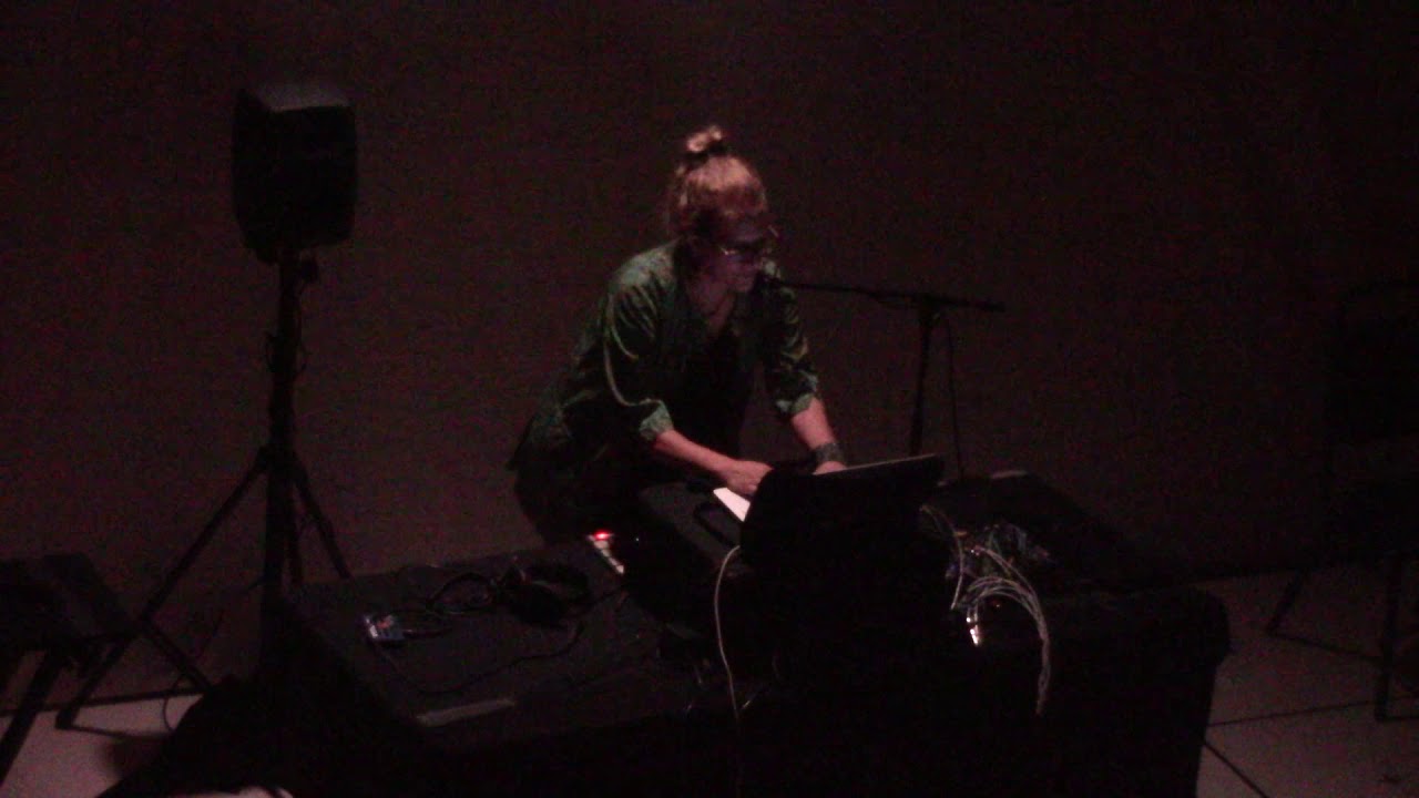 Dafna Naphtali Walkie Talkie Dream Garden Solo National Sawdust 2017