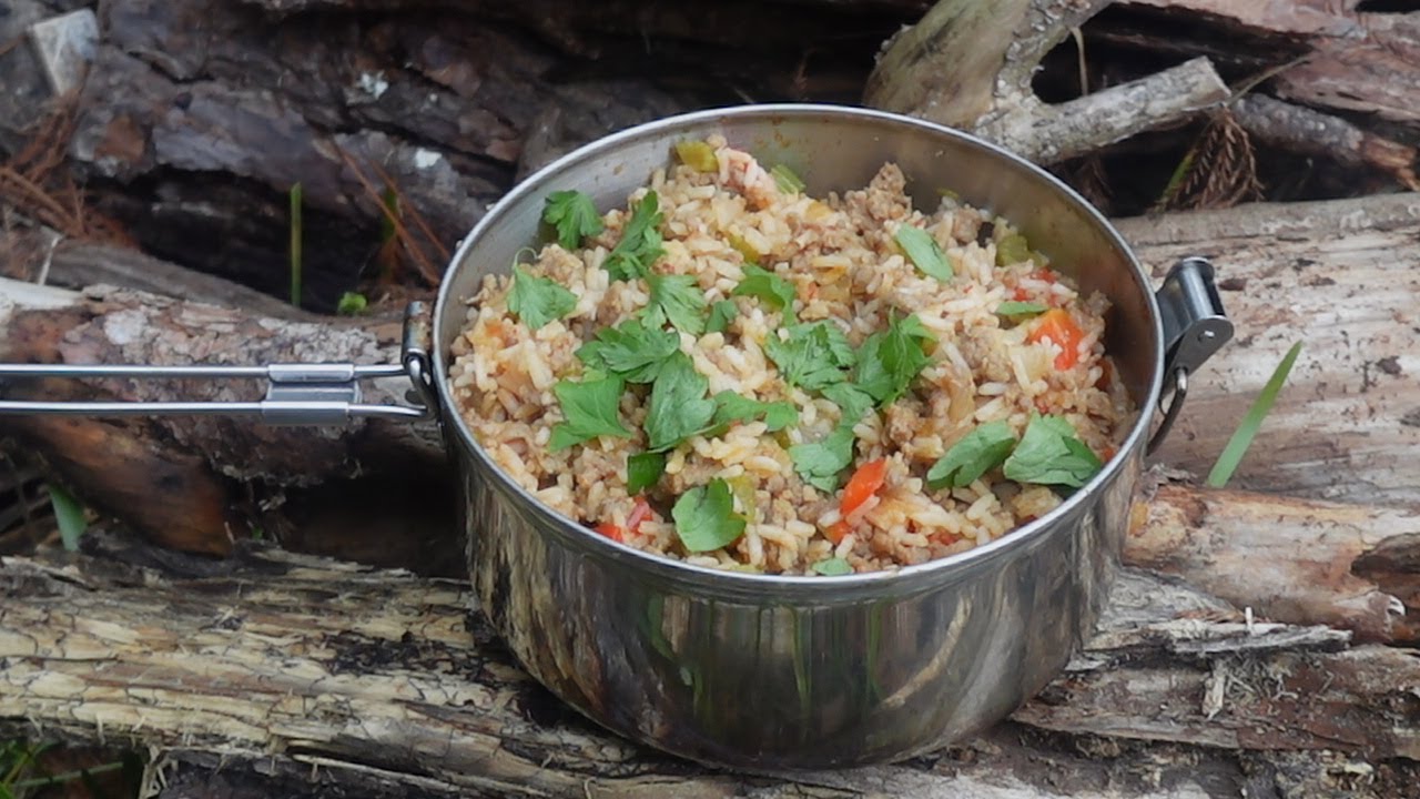 Sp00L Bushcraft Episode 44 Campfire Comfort Food Dirty Rice - YouTube