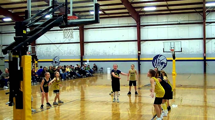 Claudia Workman - Free Throw Shot - 100_7804.avi