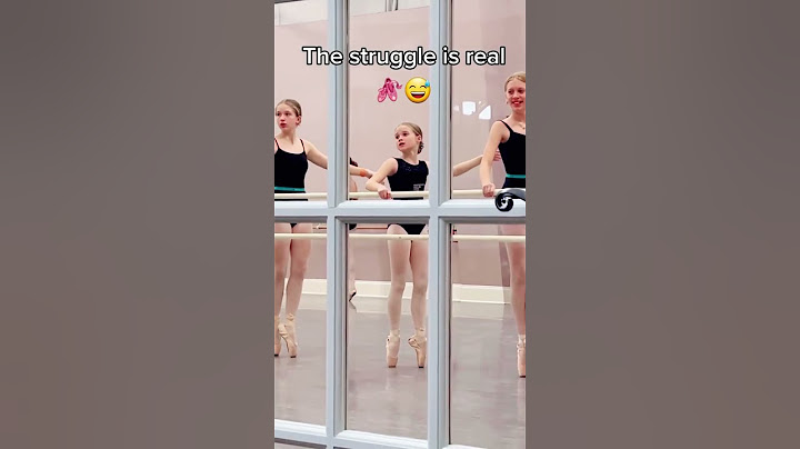 The first time you stand up on pointe shoes 😣🩰 #ballerina #pointe