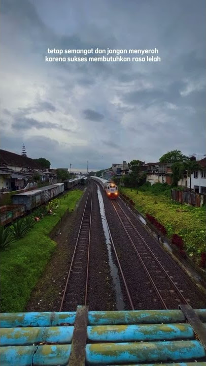 Story 30 detik kereta api aesthetic keren 🔥😍|| KERETA API MASINIS TERBARU 2022