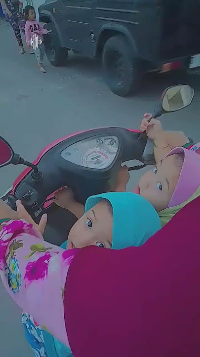 twins ayu lagi jalan jalan naik motor bareng buna #fypシ #fyp #shortvideo #shorts #short #viralvideo