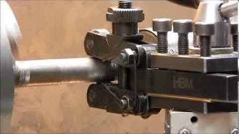 How to use a scissor or clamping knurl on a lathe
