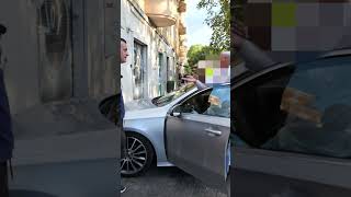 Litigo Con Un Prepotente Buffone Arricchito