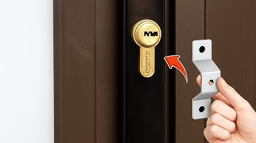 Emergency door opening without a key — fastest trick no locksmith will reveal