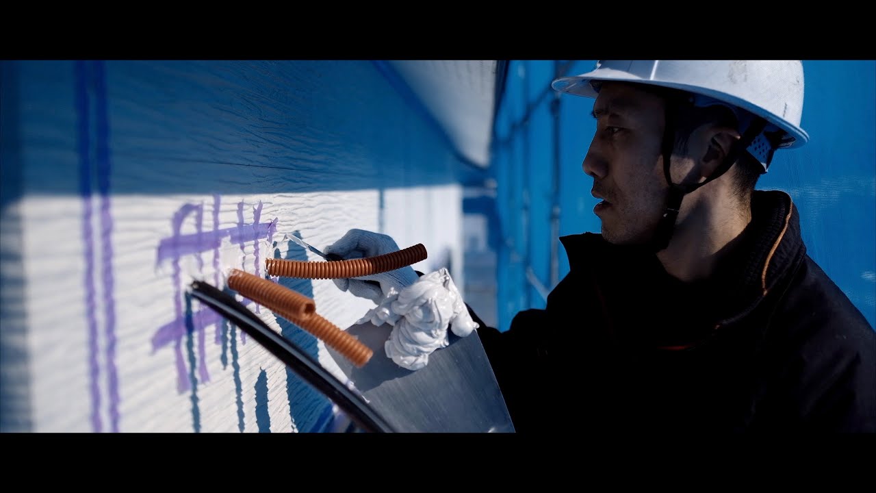 コーキング職人の作業風景「寒空の中、仕上げ」バッカーとヘラ仕上げ！