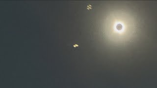 Celebrity Here's what the solar eclipse looked like from a plane Profile