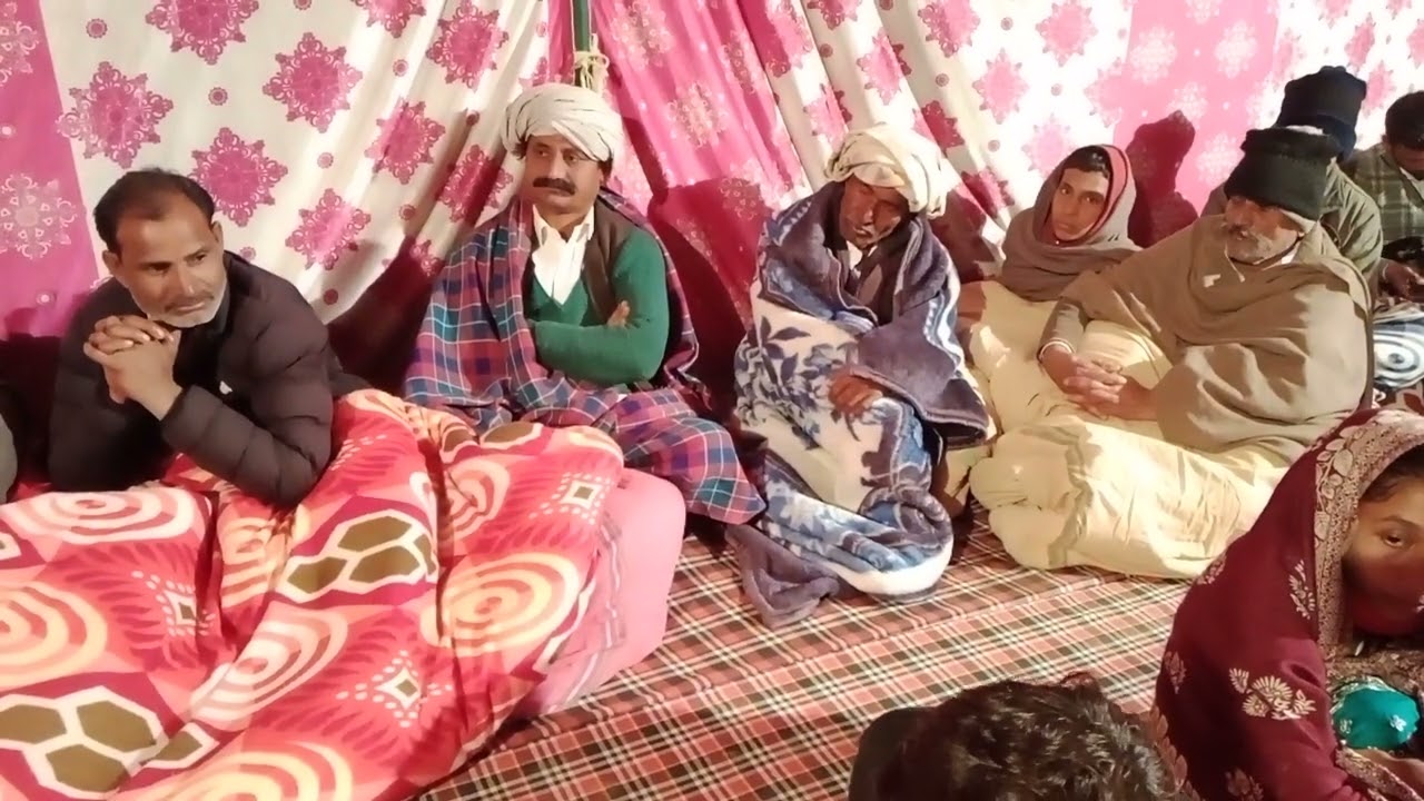 आज अलख गो मंडियों मेलो लाग्यो घनो ऊमाओ @बाबा रामदेव भजन गायक देवीलाल लिखाला (सिलवानी)#trending#virl 