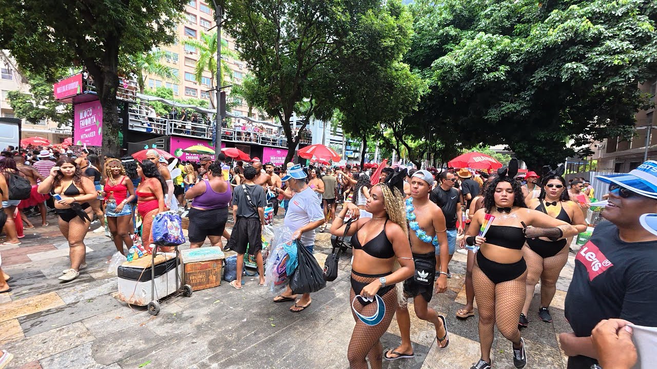 CARNAVAL DE RUA NO RIO DE JANEIRO | BLOCO DA FAVORITA 🔥