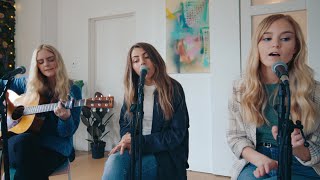 Video thumbnail of "Waterfalls - TLC (Acoustic Cover)"