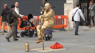 The Floating and Levitating Man.  TRICK REVEALED (step-by-step) !