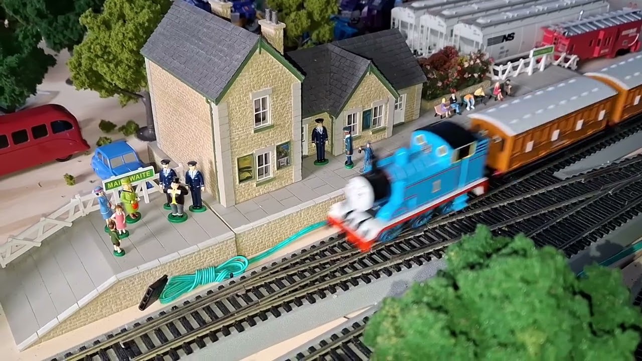 Bachmann Thomas, Edward, & James running session 13+