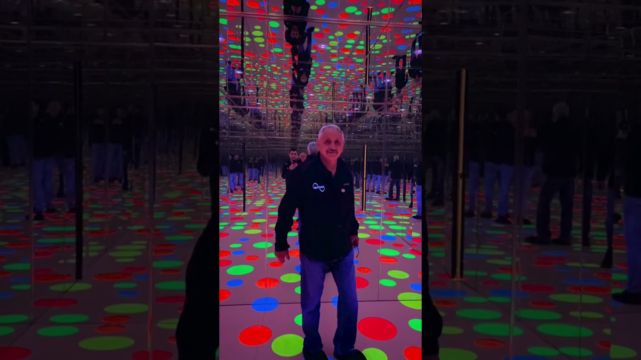 Crazy art experience by Yayoi Kusama with infinity mirrors