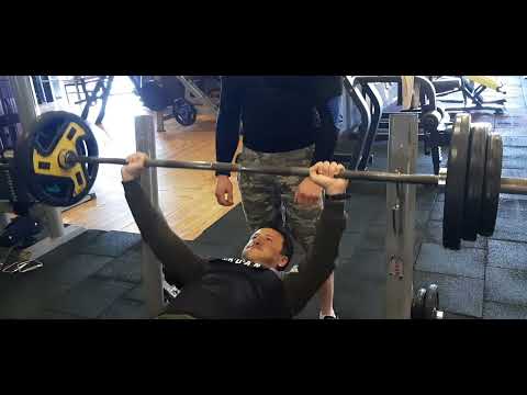 90 კგ 8 ჯერ