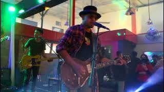 Cozy Republic - Mirip Pacarku (Live At Kedai 47 Gorontalo)