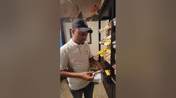 Expert cigar aficionado in LA Romana Dominican Republic Cigar Country #cigar #dominican