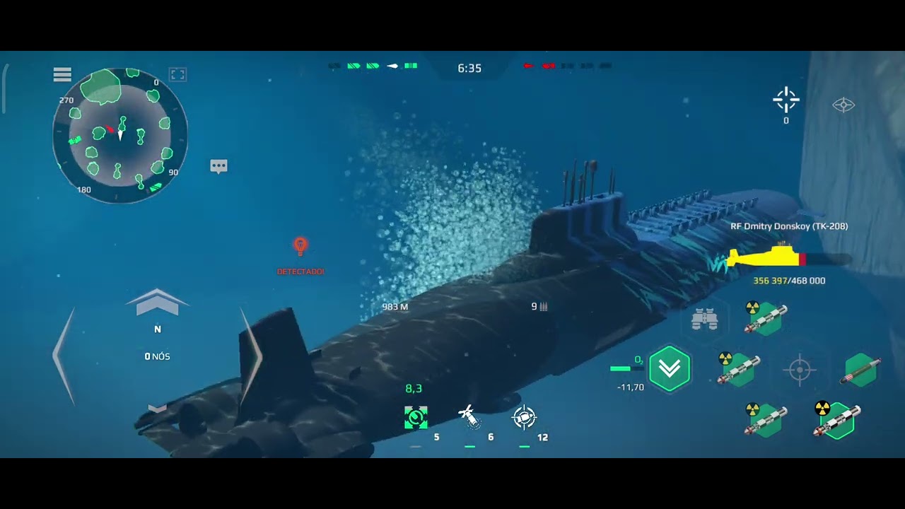 Dmitry Donskoy TK 208 melhor submarino