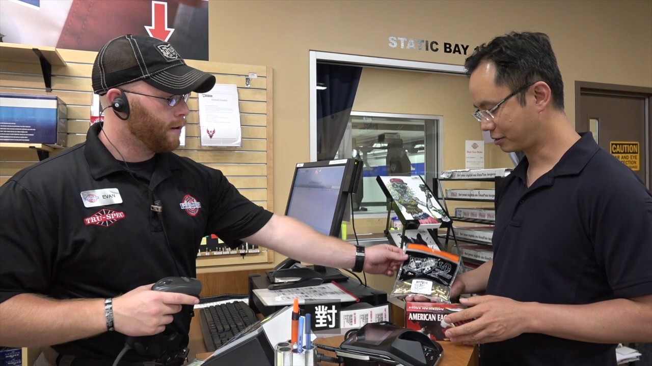 A tourist buy ammo at a gun store in America YouTube