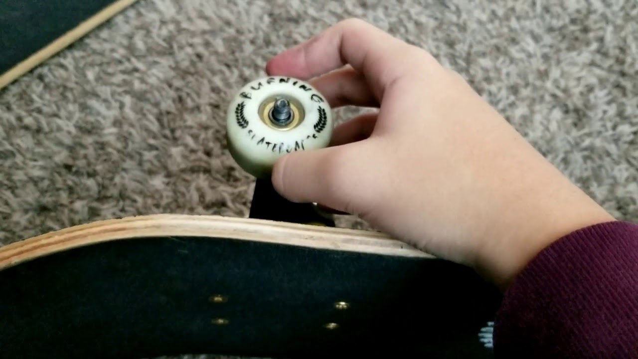 Skateboard vlog (flipping wheels inside out) YouTube