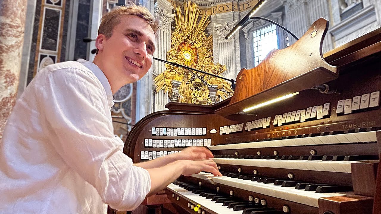 Organ tour at St. Peters Basilica and behind the scenes!