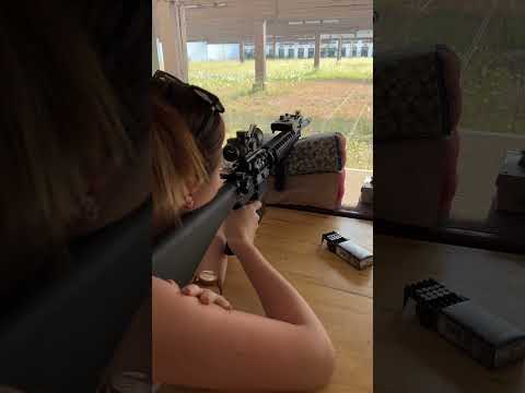 M16A4 - .22lr  #ladysharpshooter #cmmg #mk12mod0 #22lr