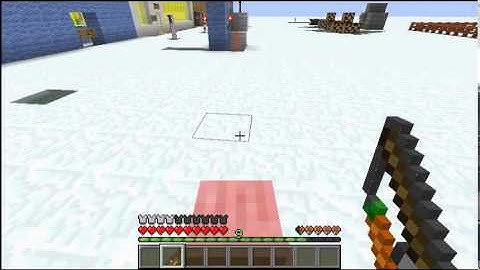 Minecraft Tutorial How to Ride a Pig with a Saddle