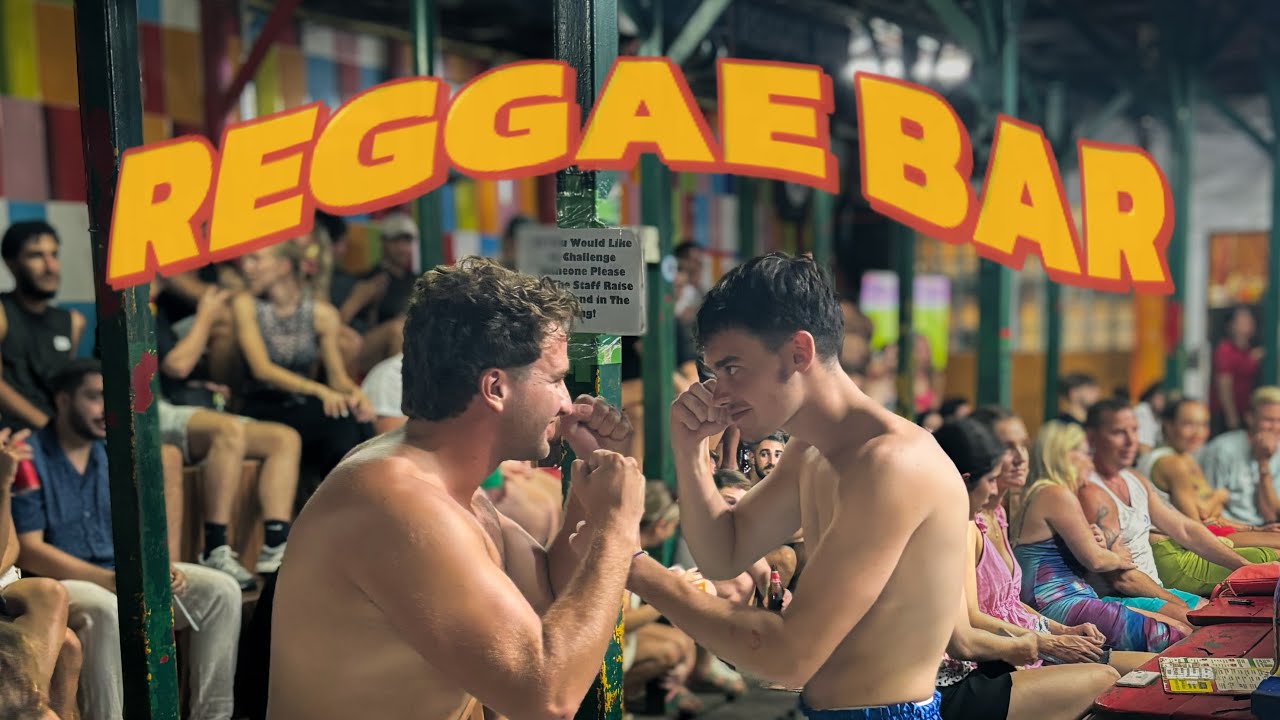 COMBAT AU REGGAE BAR À KOH PHI PHI | 100 JOURS EN ASIE #Hors-Série