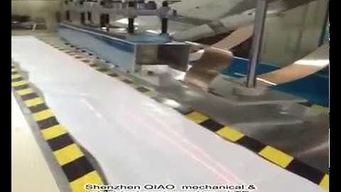 Automatic walking type high frequency canvas welding machine