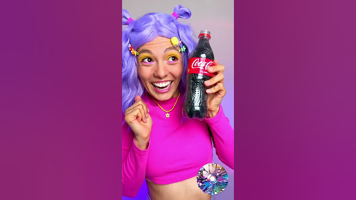 خدعت أمي بإعطائها كوكاكولا مزيفة! 😂🥤 #حرب_المقالب #لحظات_مضحكة