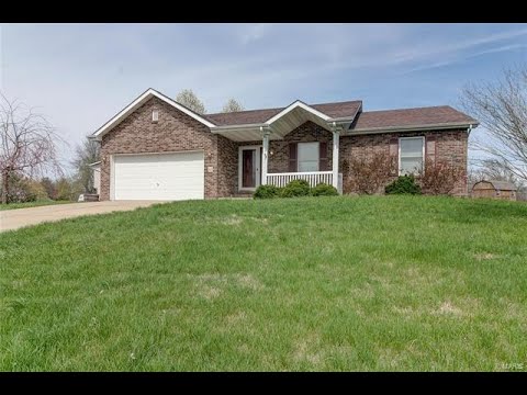 93 Stonebrook Drive, Highland, IL home video tour