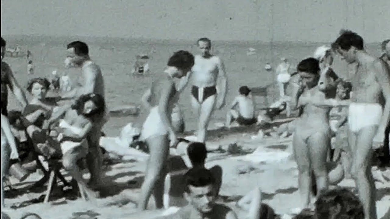 Balatoni nyár az ötvenes években.