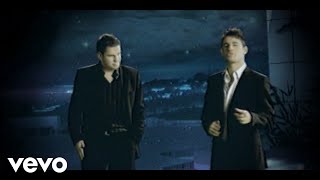 Video thumbnail of "Andy & Lucas - Quiereme (Videoclip)"